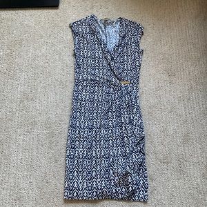 Michael Kors navy blue and white faux wrap dress // size xs